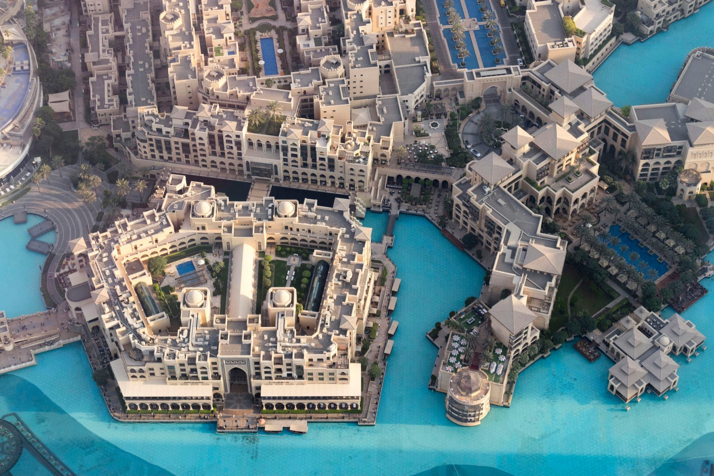 Downtown Dubai — Urban, rental-led